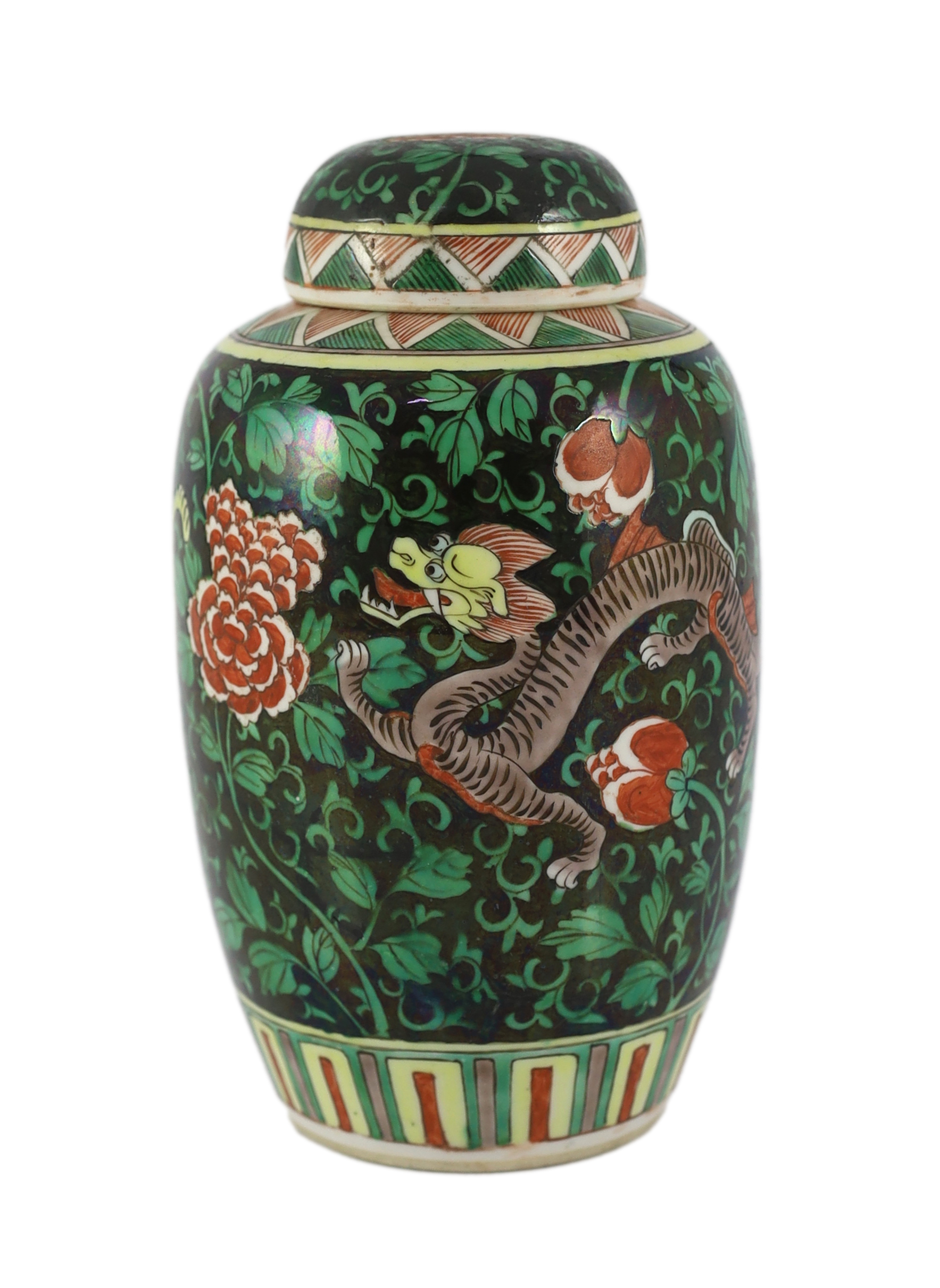 A small Chinese famille noire ‘dragon’ jar and cover, late 19th century, 21.5cm